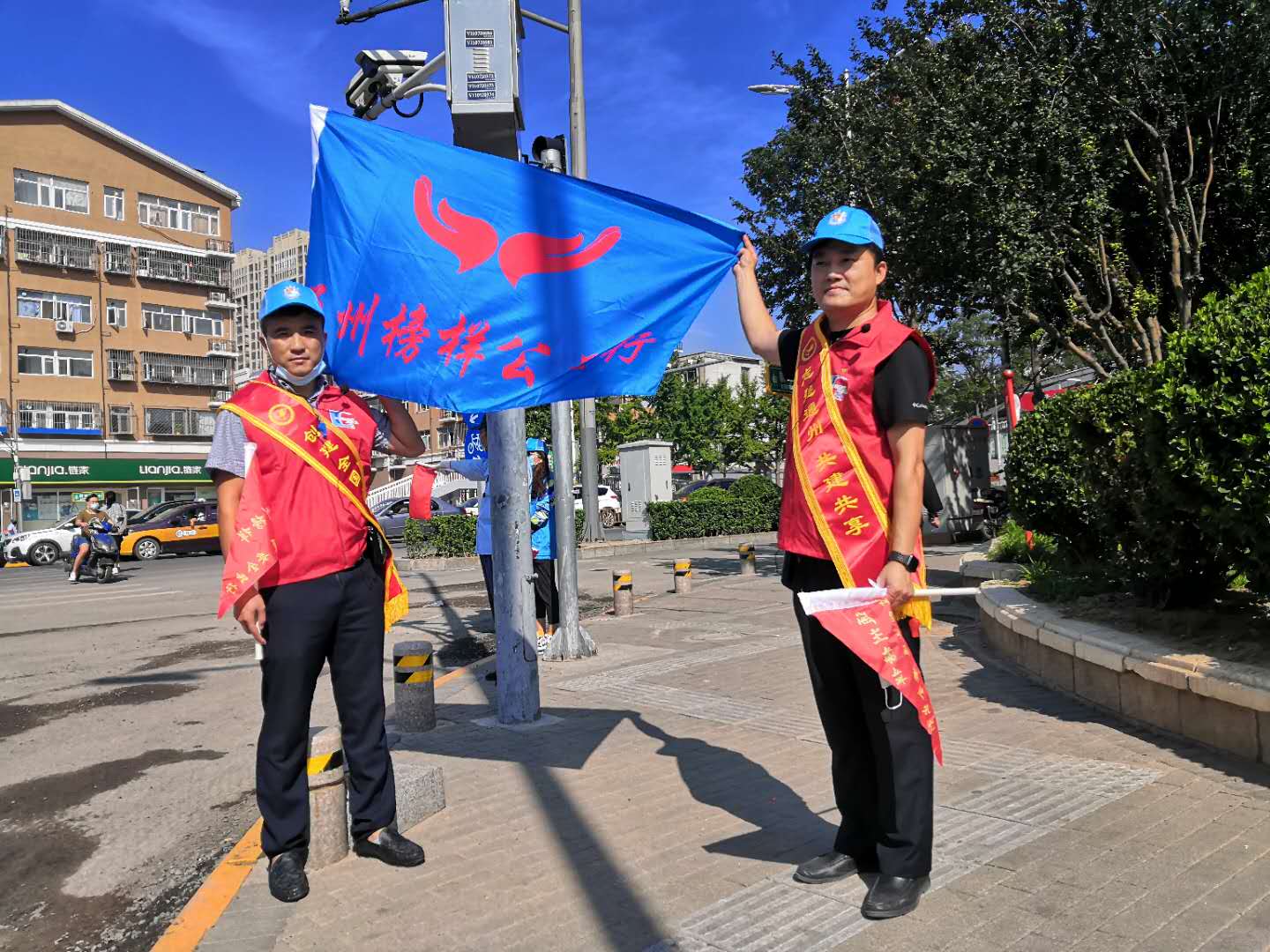 <strong>肏女人大肥屄视频</strong>